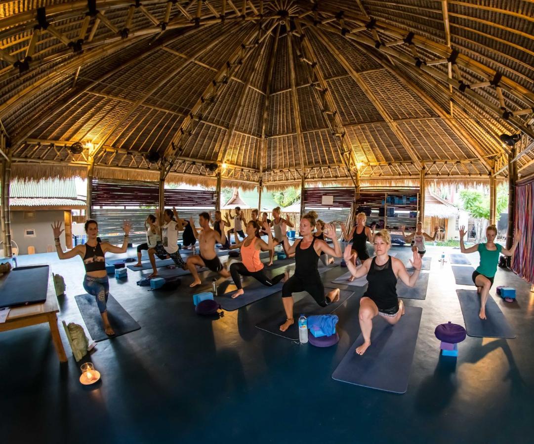H2O Peaceful Yoga Resort Gili Air Buitenkant foto