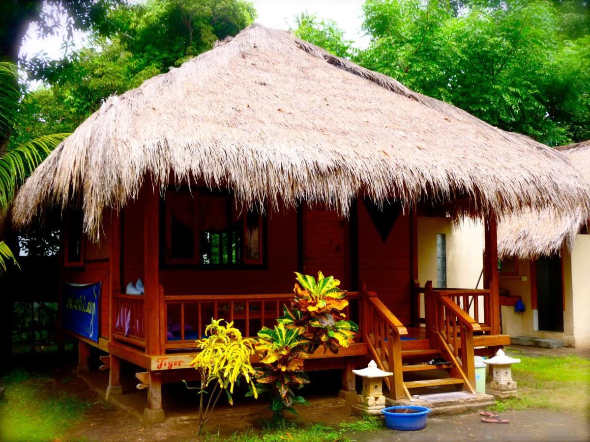 H2O Peaceful Yoga Resort Gili Air Buitenkant foto