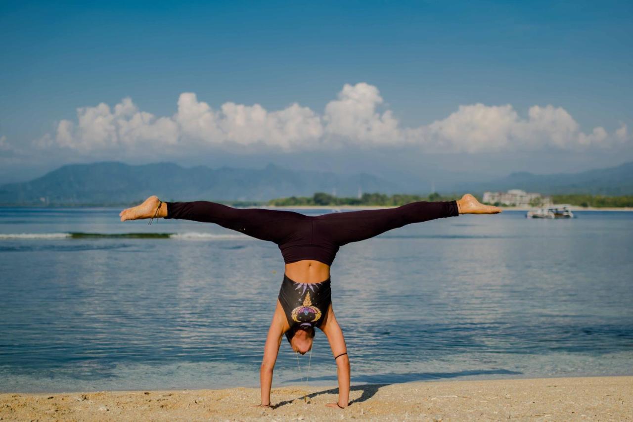 H2O Peaceful Yoga Resort Gili Air Buitenkant foto