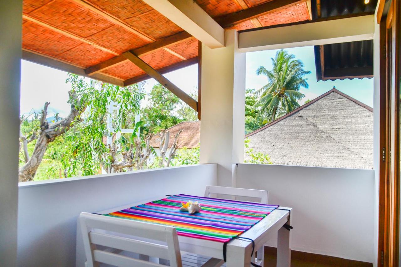 H2O Peaceful Yoga Resort Gili Air Buitenkant foto