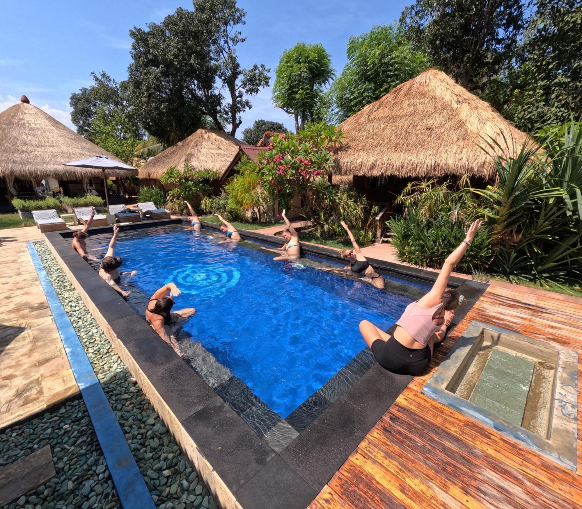 H2O Peaceful Yoga Resort Gili Air Buitenkant foto