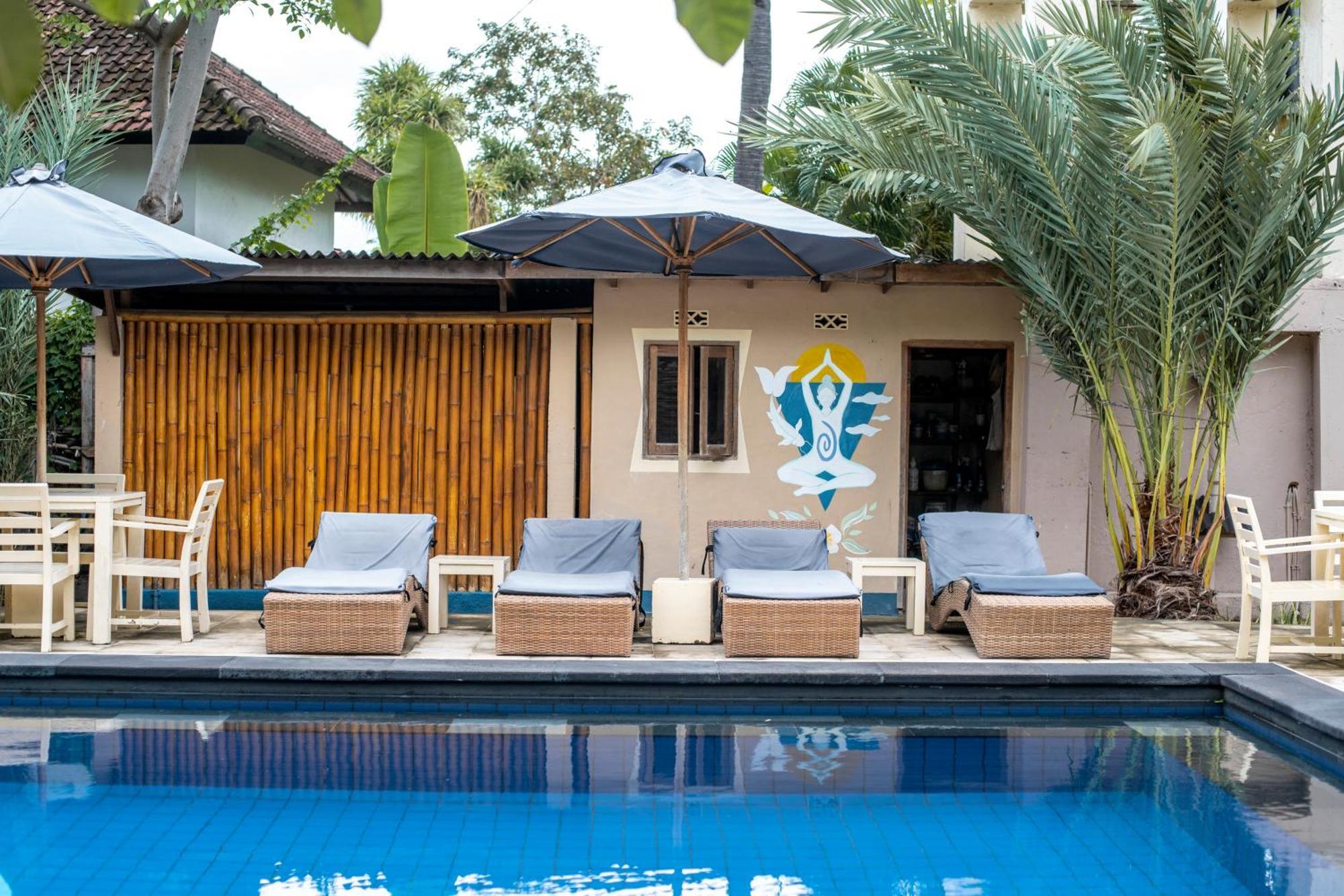 H2O Peaceful Yoga Resort Gili Air Buitenkant foto