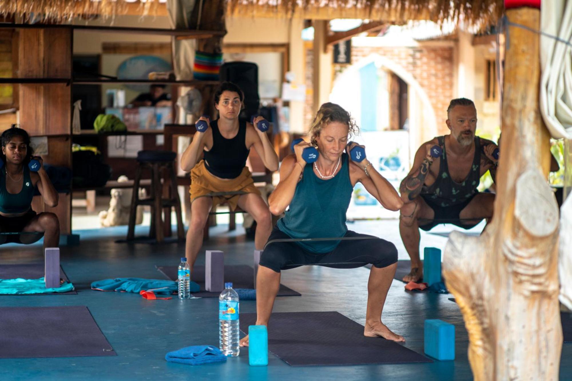 H2O Peaceful Yoga Resort Gili Air Buitenkant foto